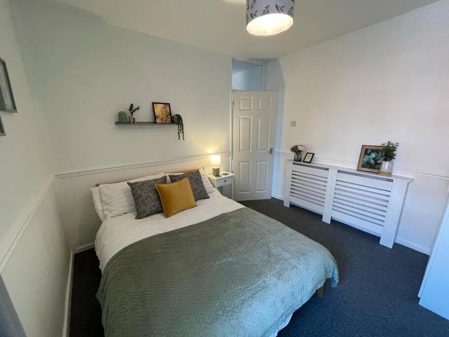 2 Bed Central Cardiff Apartment - Sleeps Five! Zewnętrze zdjęcie