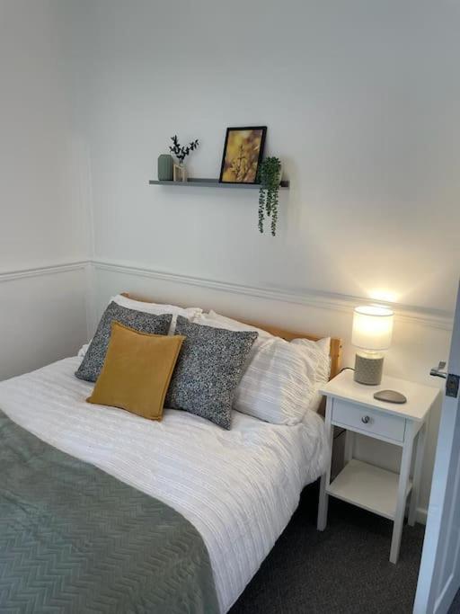 2 Bed Central Cardiff Apartment - Sleeps Five! Zewnętrze zdjęcie